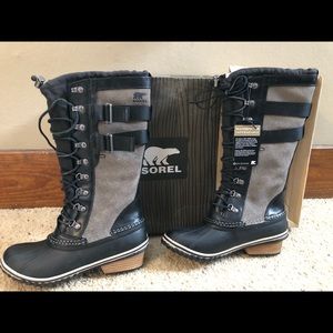 Sorel Women’s Conquest Carly II boots